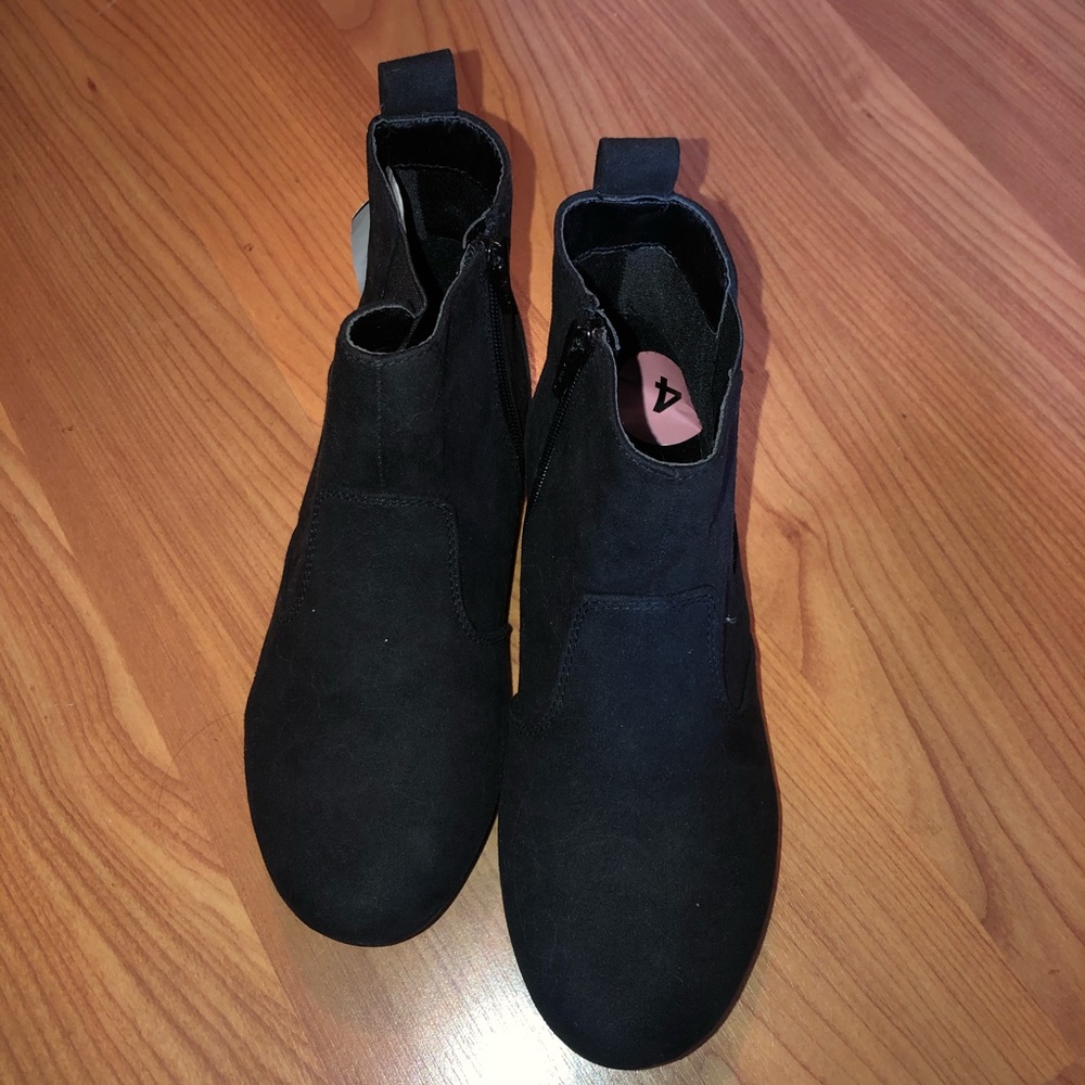 ankle boots